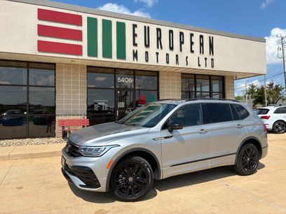 Used 2022 Volkswagen Tiguan SE R-Line