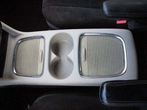Used 2013 Dodge Grand Caravan SXT FWD image 49