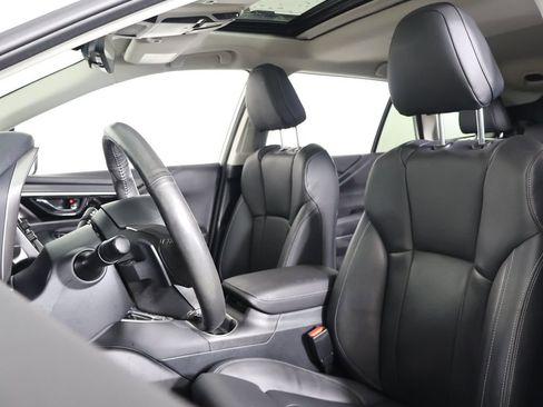 Used 2024 Subaru Outback Touring XT image 7