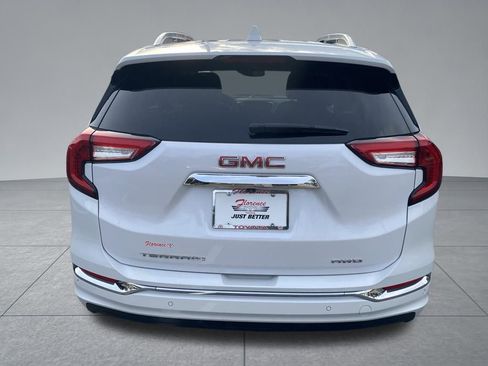 Used 2022 GMC Terrain Denali image 15