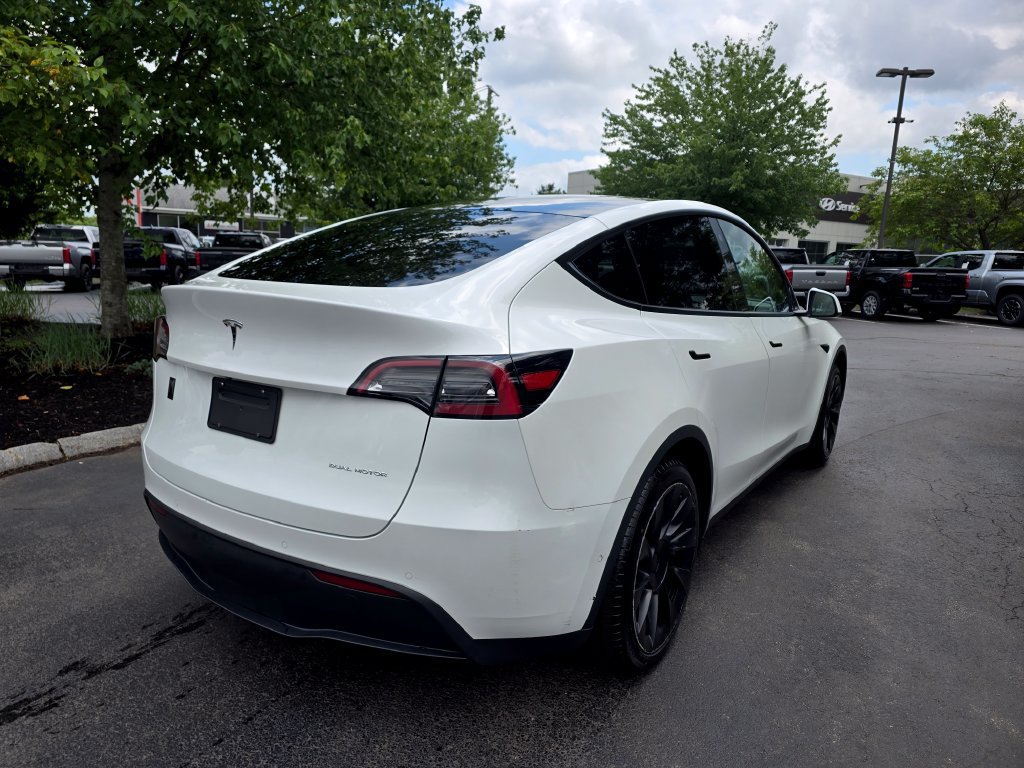 Used 2021 Tesla Model Y Long Range AWD/4WD image 7