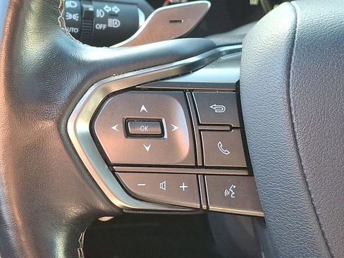 Used 2023 Lexus LX 600 4WD w/ Luxury Package image 23