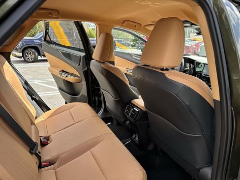 Used 2023 Lexus NX 250 250 w/ Towing Package (2000 Lbs) image 34