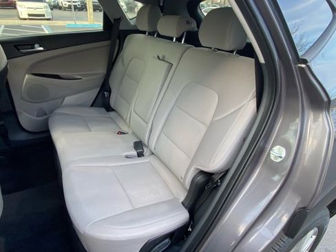 Used 2021 Hyundai Tucson Value w/ Cargo Package image 22