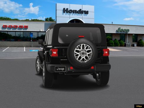 New 2025 Jeep Wrangler Unlimited Sahara AWD/4WD image 13