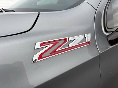 Used 2025 Chevrolet Tahoe Z71 w/ Z71 Off-Road Package image 11