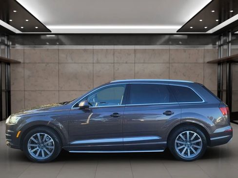 Used 2018 Audi Q7 3.0T Prestige w/ Prestige Package image 2