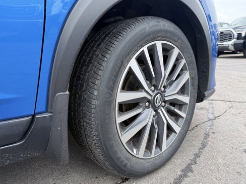 Used 2021 Nissan Kicks SV image 31