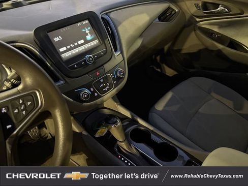 Used 2016 Chevrolet Malibu LS FWD image 7