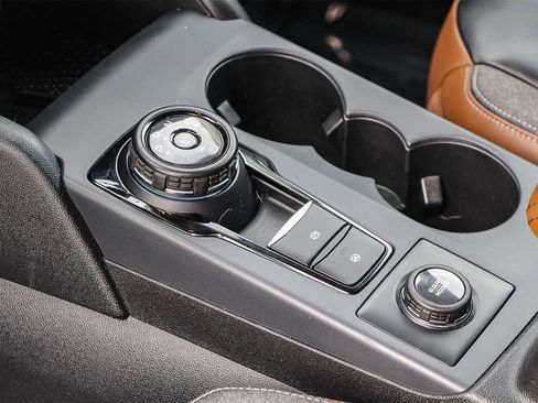 Used 2022 Ford Bronco Sport Outer Banks w/ Tech Package image 22