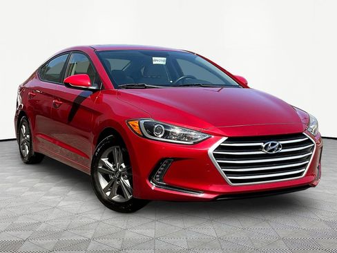 Used 2017 Hyundai Elantra Value Edition FWD image 3