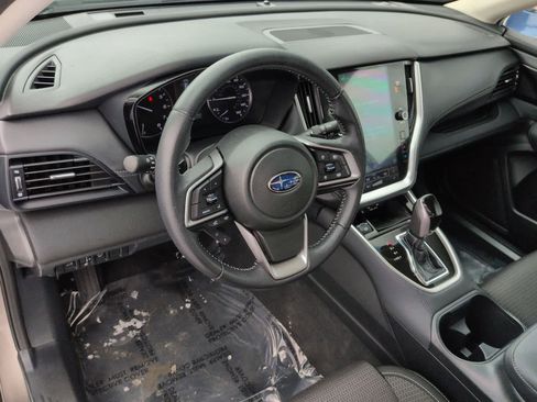 Used 2022 Subaru Outback Premium image 10