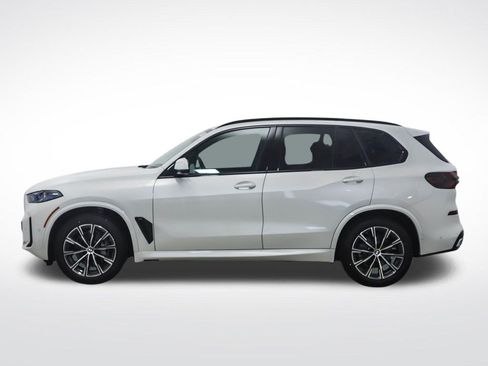 Used 2026 BMW X5 xDrive40i AWD/4WD image 2