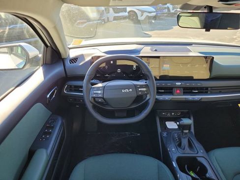 New 2025 Kia K4 GT-Line Turbo FWD image 22