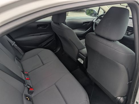 Used 2024 Toyota Corolla LE FWD image 25