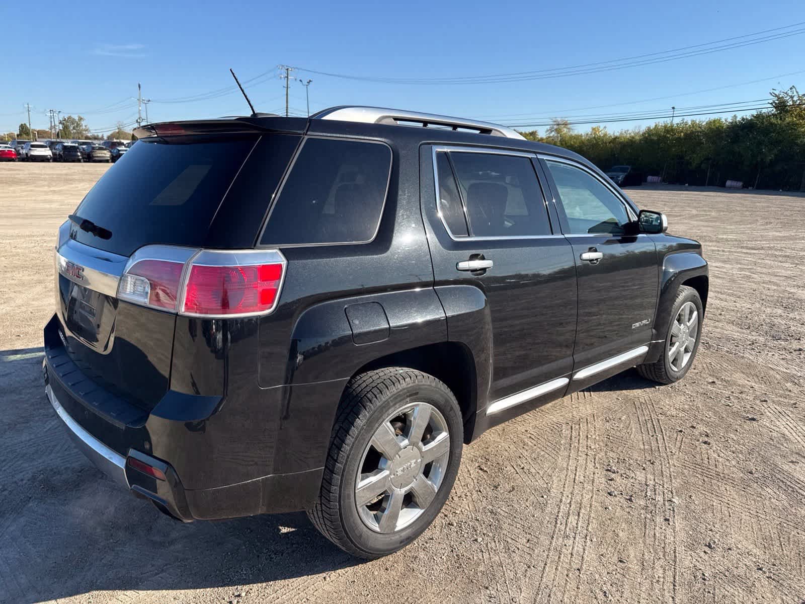 Used 2015 GMC Terrain Denali FWD image 3
