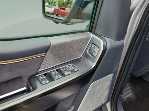 Used 2022 Ford F150 Platinum w/ Equipment Group 701A High AWD/4WD image 12