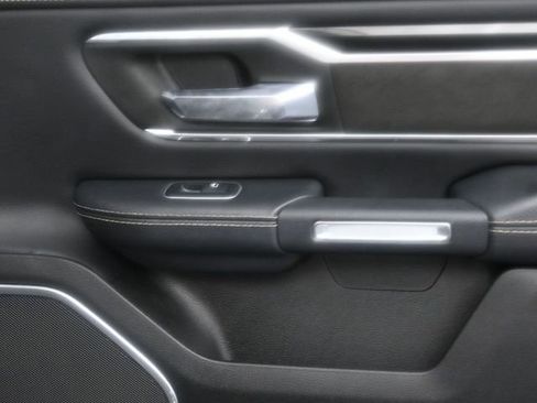 Used 2022 RAM 1500 Laramie image 30
