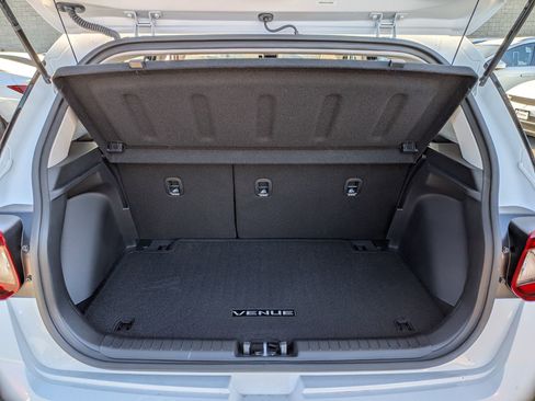 New 2026 Hyundai Venue SEL FWD image 21