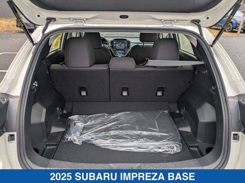 Certified 2025 Subaru Impreza 2.0i image 30