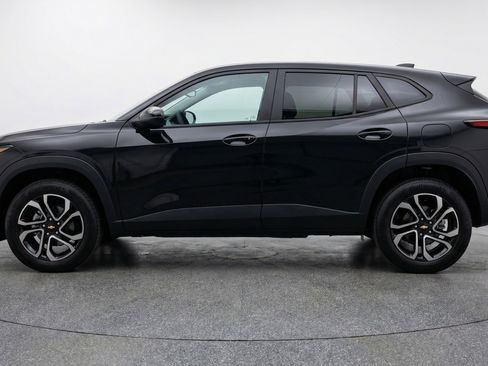 Used 2025 Chevrolet TrailBlazer LT FWD image 5