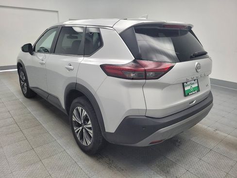 Used 2023 Nissan Rogue SV image 5