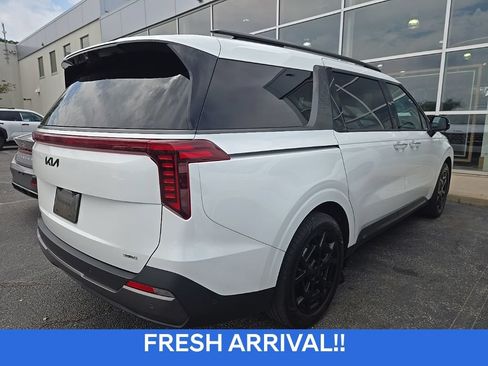 Used 2025 Kia Carnival SX Prestige FWD image 4