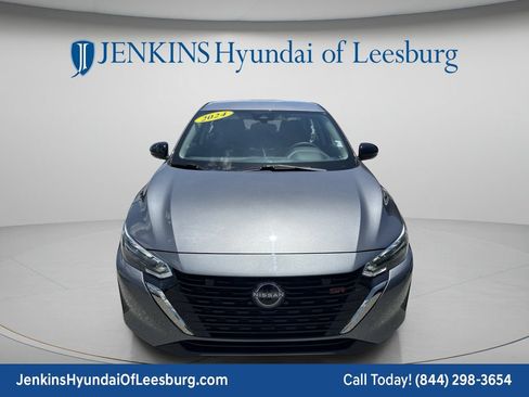 Used 2024 Nissan Sentra SR FWD image 12