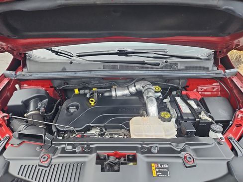 Used 2022 Chevrolet Trax LT w/ Driver Confidence Package image 29