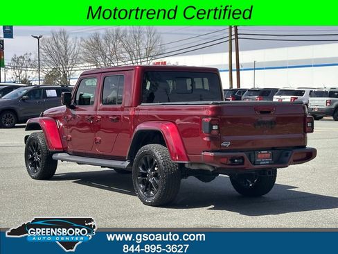 Used 2021 Jeep Gladiator Overland image 3
