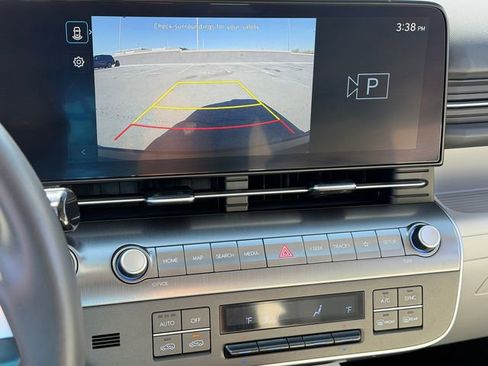 Used 2024 Hyundai Kona SEL FWD image 18