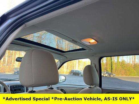 Used 2007 Ford Escape XLT image 33