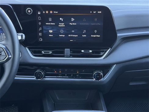 Used 2025 Chevrolet Equinox LT image 15