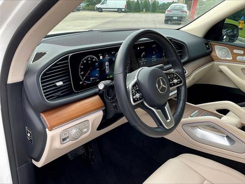 Used 2023 Mercedes-Benz GLE 450 4MATIC image 4