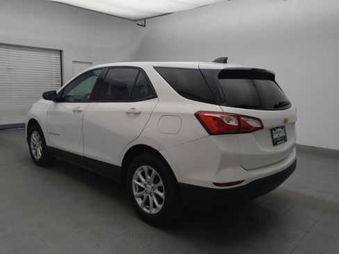 Used 2019 Chevrolet Equinox LS w/ LS Convenience Package AWD/4WD image 5