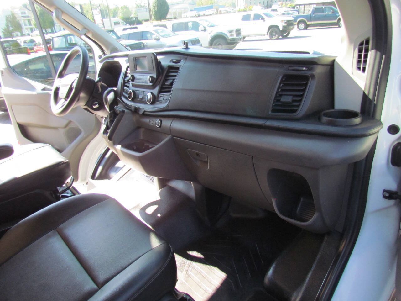 Used 2022 Ford Transit 350 DRW AWD w/ Exterior Upgrade Package image 12
