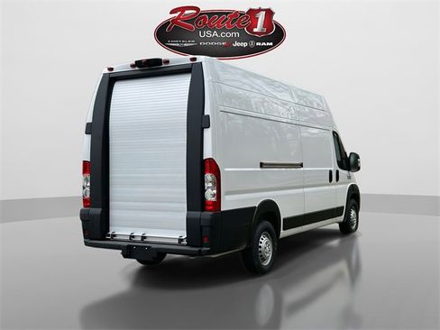 New 2024 RAM ProMaster 3500 w/ Premium Convenience Group image 5