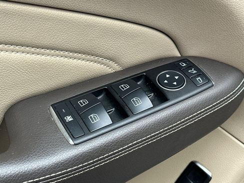 Used 2013 Mercedes-Benz ML 350 4MATIC image 13
