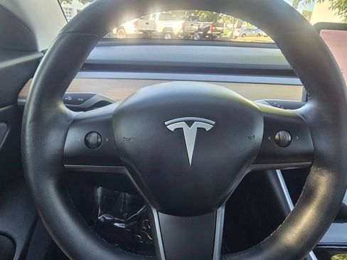 Used 2020 Tesla Model 3 Long Range AWD/4WD image 16