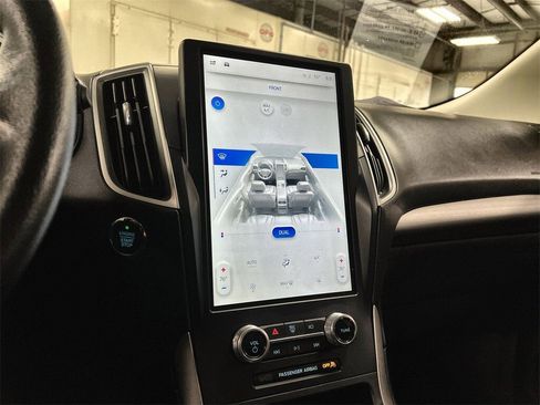 Used 2022 Ford Edge SE w/ Cargo Accessory Package image 30