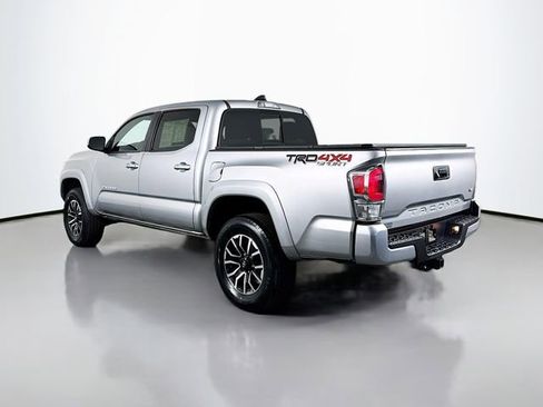 Used 2023 Toyota Tacoma TRD Sport AWD/4WD image 6