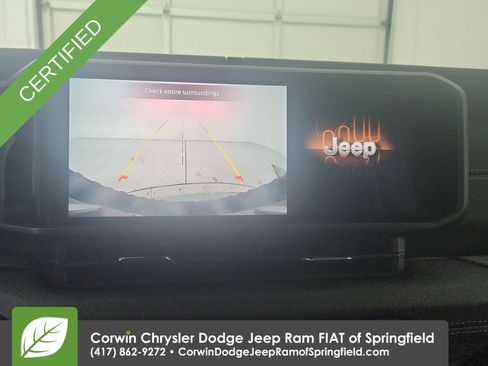 Certified 2025 Jeep Wrangler Sahara image 24