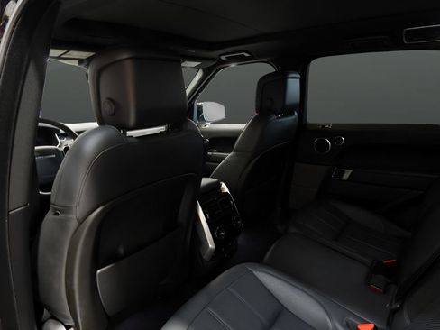 Used 2019 Land Rover Range Rover Sport HSE AWD/4WD image 22