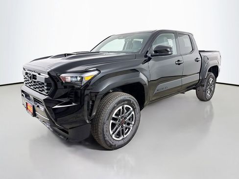 New 2026 Toyota Tacoma TRD Sport AWD/4WD image 3