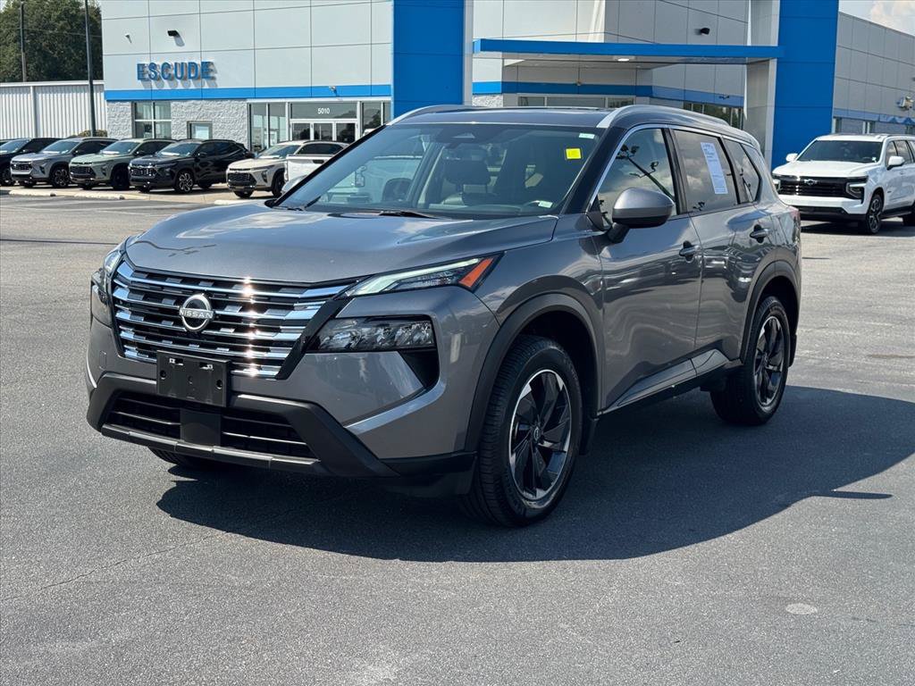 Used 2024 Nissan Rogue SV w/ SV Premium Package FWD image 7