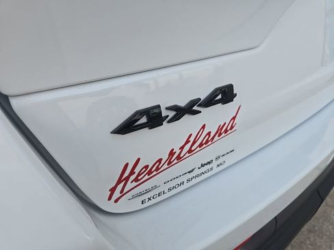 New 2026 Jeep Grand Cherokee Limited AWD/4WD image 22