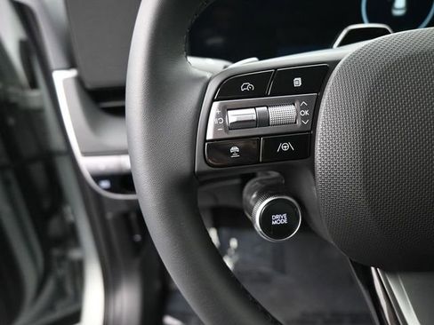 New 2026 Hyundai Ioniq 5 SEL image 17