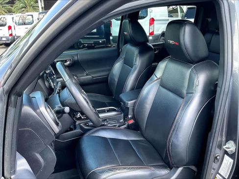 Used 2020 Toyota Tacoma TRD Pro AWD/4WD image 11