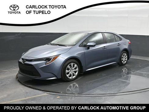 Used 2026 Toyota Corolla LE image 7