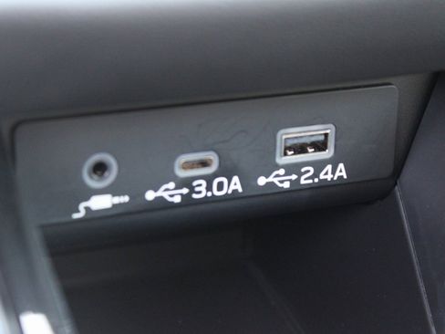 Used 2025 Subaru Outback Wilderness image 21